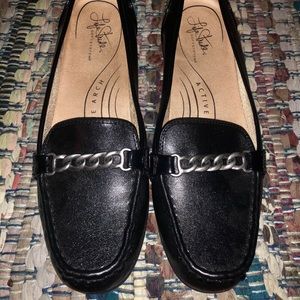 NWOT 9 Black Pleather Flats Loafers w Comfort Sole